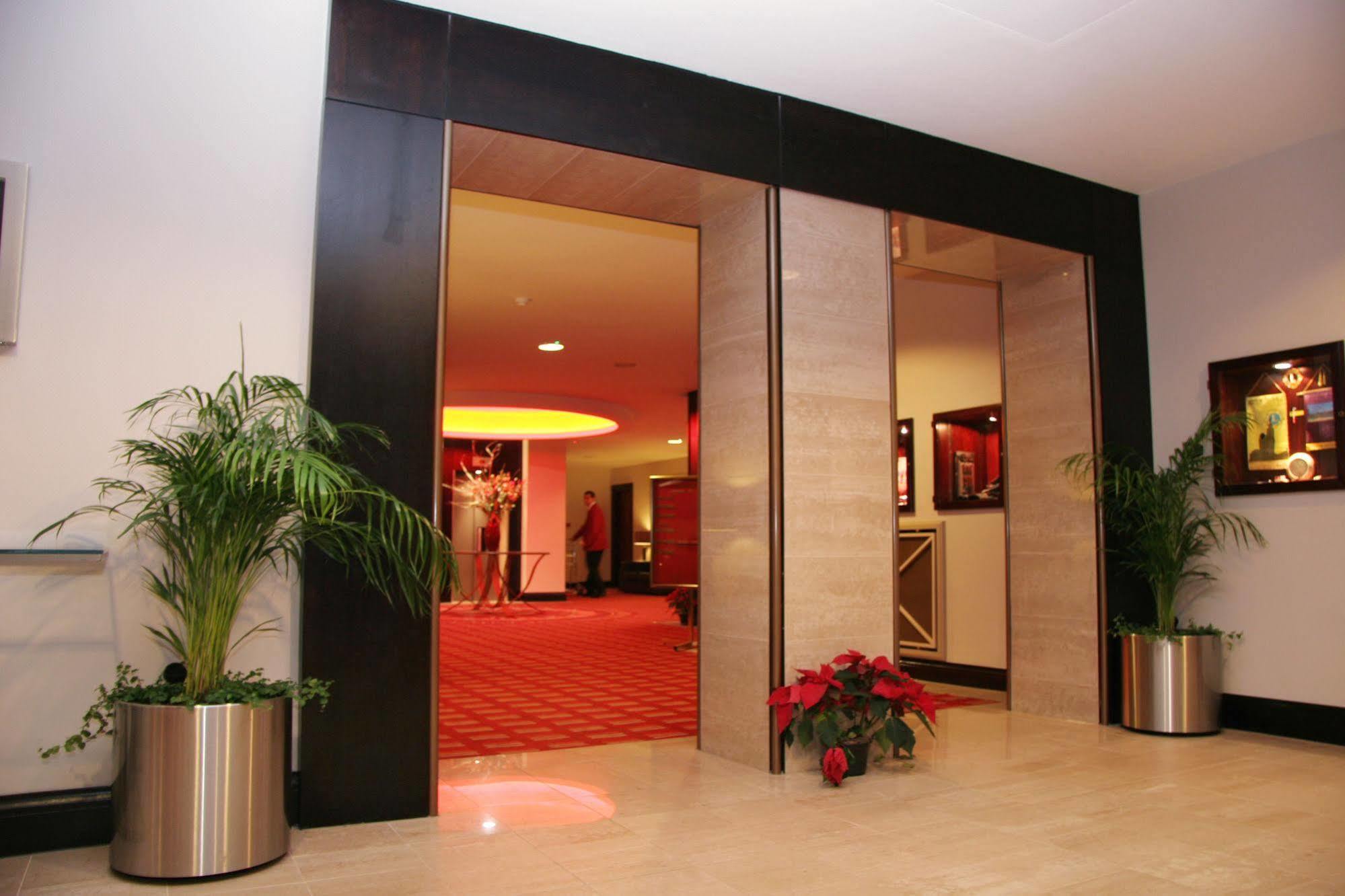 The Dragon Hotel Swansea Bagian luar foto