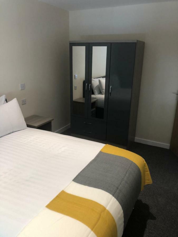 The Dragon Hotel Swansea Bagian luar foto